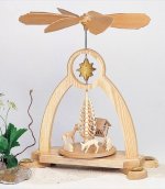 Pyramide Waldidyll natur für Teelichter Pyramide Waldidyll natur für Teelichter