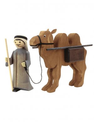 Kameltreiber mit Kamel und Paketen, gebeizt
