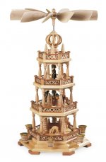 Pyramide Waldmotiv 4 Etagen