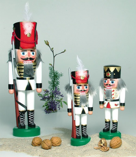 Nussknacker König klein, weiß