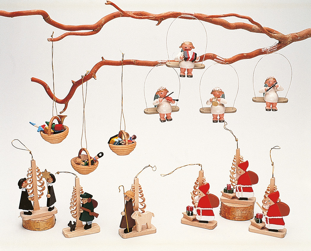 Behang 3 Erzgebirgs-Figuren