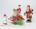 Räuchermann Nikolaus am Kamin