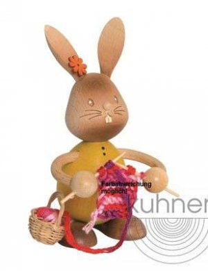 Osterhase Stupsi mit Strickzeug