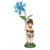 Blumenkind Junge mit Kornblume