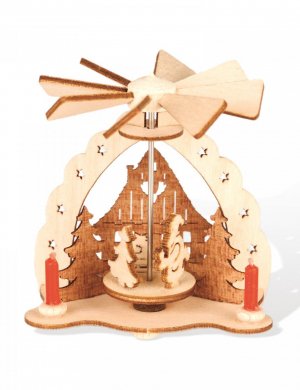 Mini-Pyramide Ruprecht im Dorf