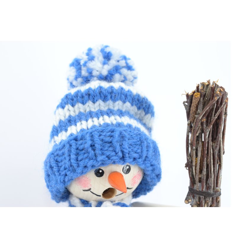 Räuchermann Schneemann mit Schlitten und Kind, blau