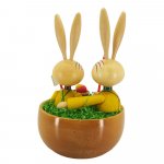 Osterhasen im Korb