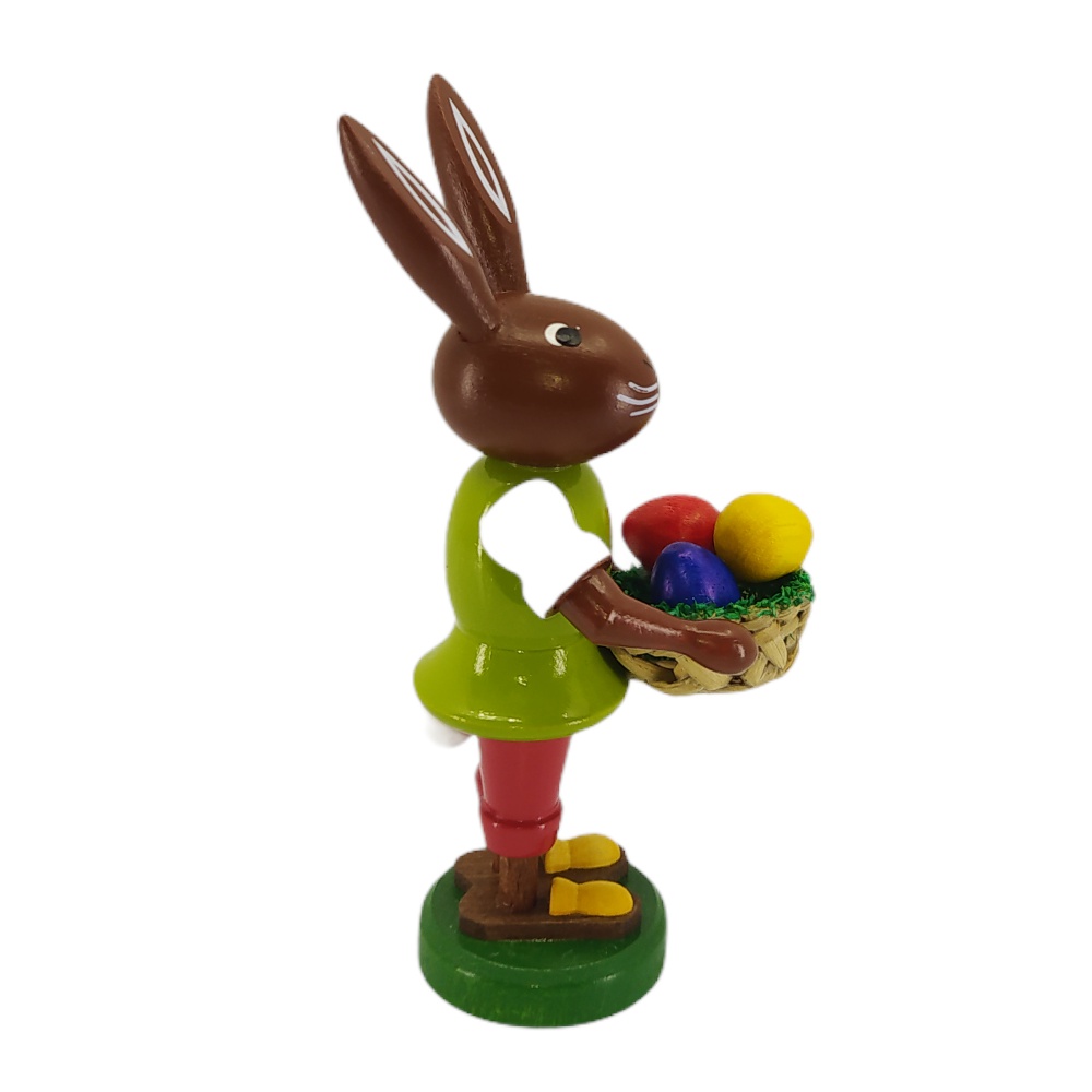 Hase mit Eierkorb