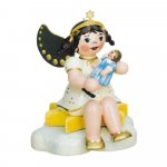 Hubrig Engel mit Puppe, sitzend