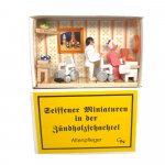 28-137-zuendholzschachtel-altenpfleger-WEB1000x1000 Zündholzschachtel - Altenpfleger