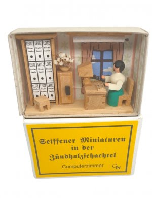 Zündholzschachtel - Computerzimmer