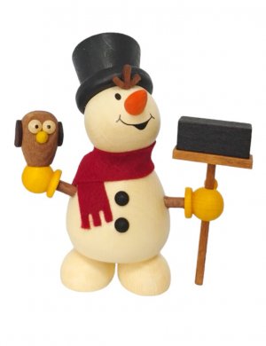 Schneemann mit Eule und Besen