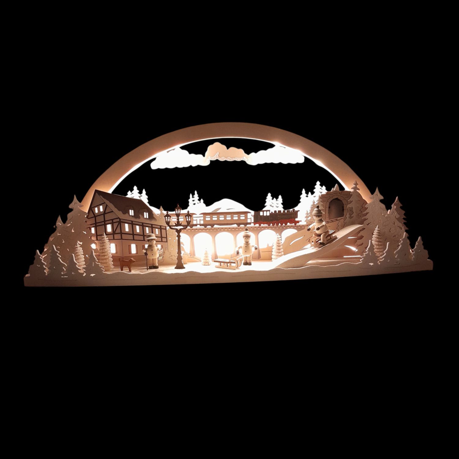 TIDL70215-Diorama-Leuchte-Winterland-Erzgebirge-WEB-1500x1500-4