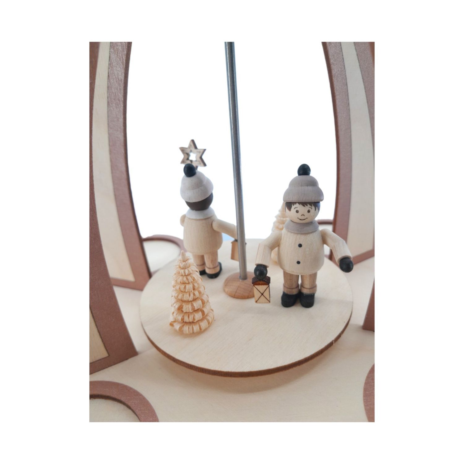 Pyramide Winterkinder mocca/natur – Bild 7